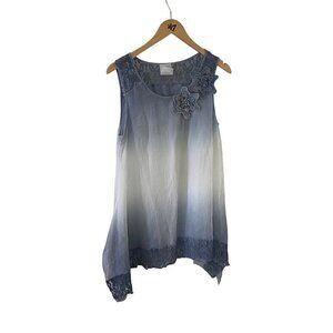 Fleur De Lis Women's Blue And White Ombra Soft Layered Blouse - Medium